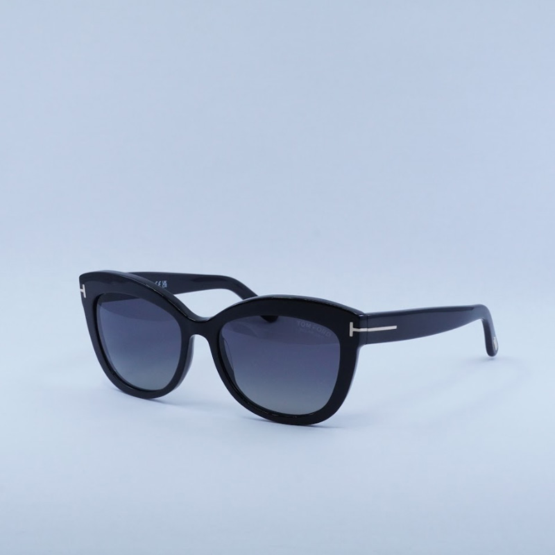 Tom Ford FT0524 Cat Eye Sunglasses
