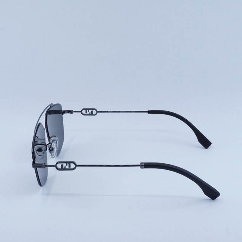 Fendi FE40079U Aviator Sunglasses