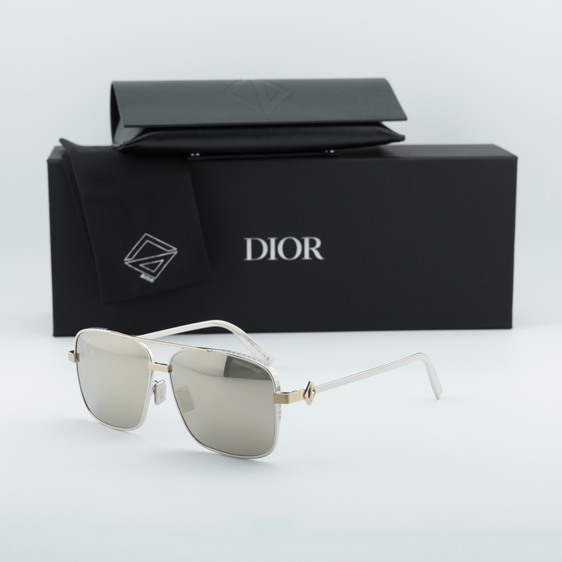 Dior CDDIAMONDS9F Square Sunglasses