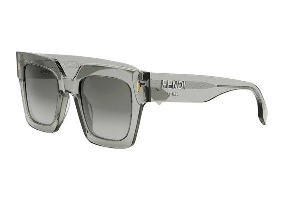 Fendi FE40101F 20B Transparent Light Grey/Smoke Gradient