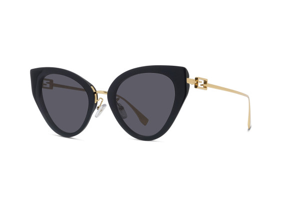 Fendi FE40014U 01A  Black/Smoke