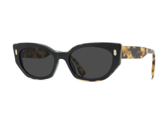 Fendi FE40018I 01A Black/Smoke